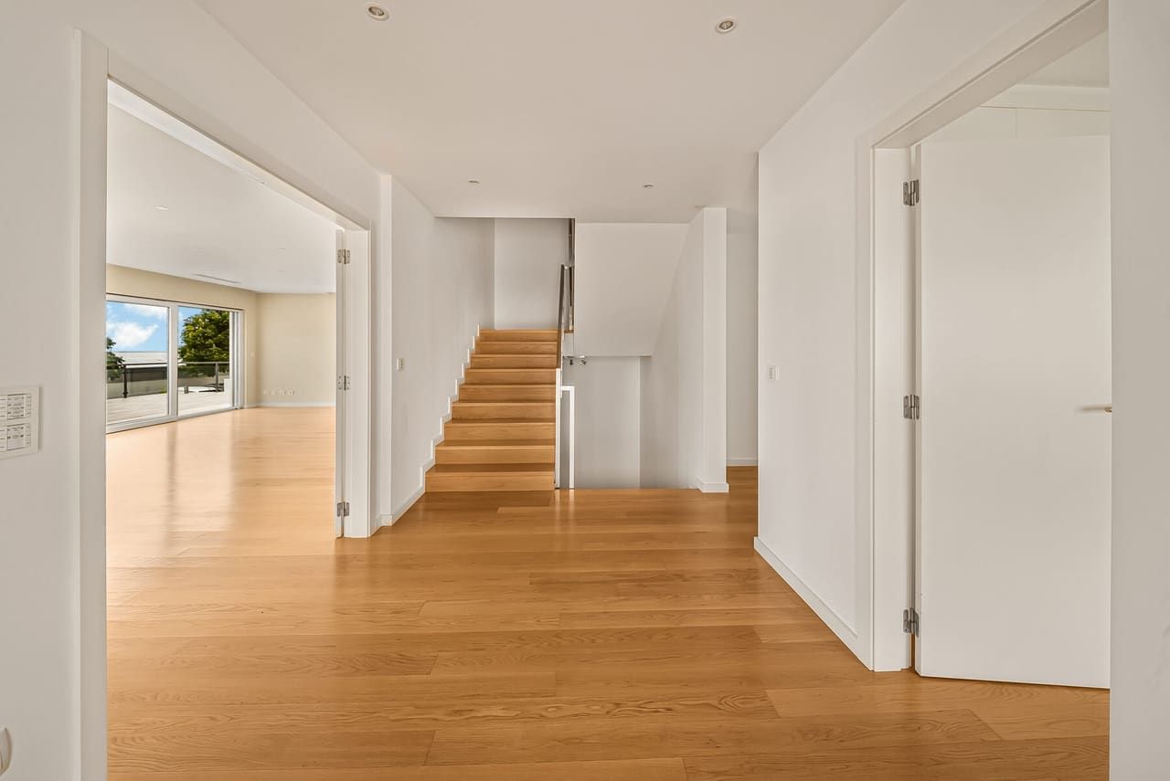 Sala ampla de habitação