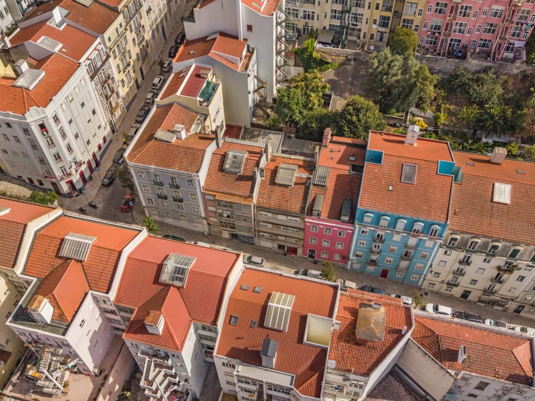 Apartamento T1 com logradouro privativo, Penha de França, Lisboa